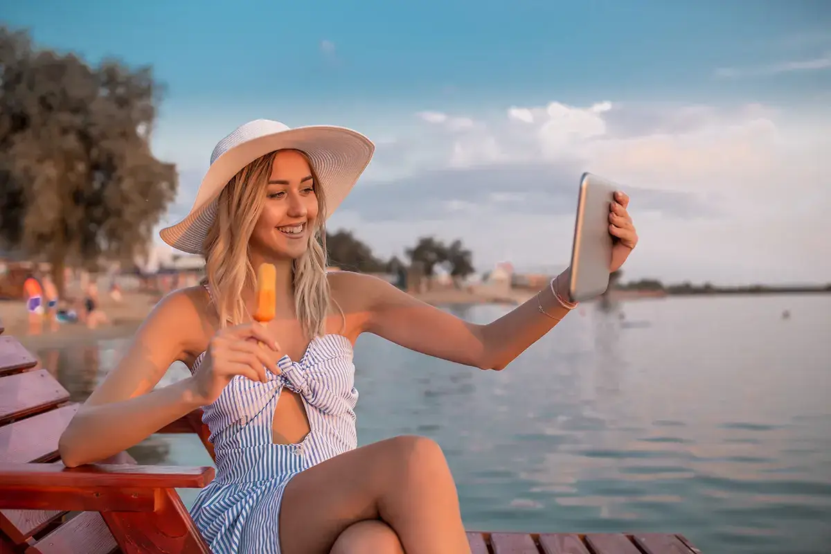 Il gelato &egrave; l'alimento pi&ugrave; social Gelato, insalata e cocco: ecco i cibi da spiaggia pi&ugrave; instagrammabili